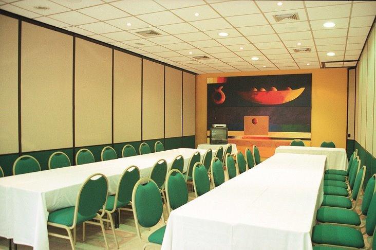 Hotel Guadaira Resort Мелгар Екстериор снимка